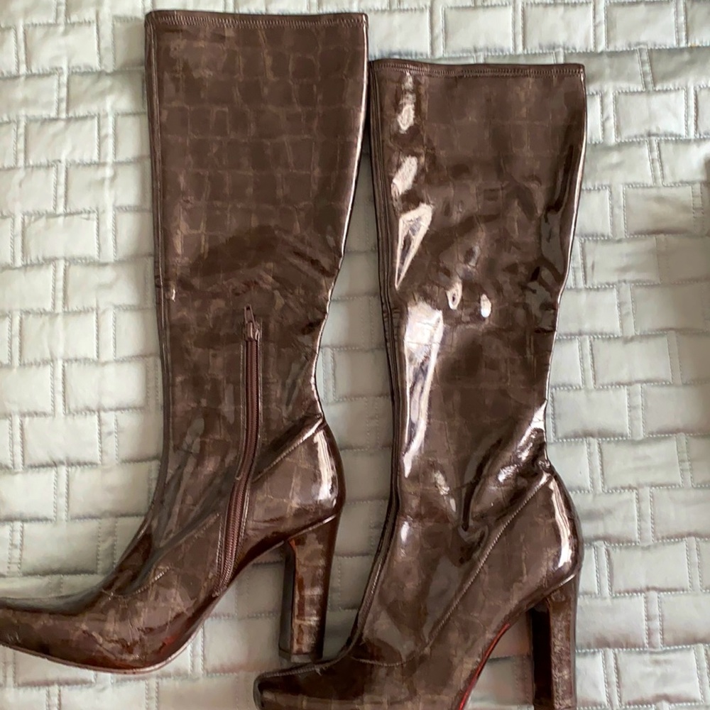 New Gorgeous BCBG Girls boots!  Size 9 1/2.